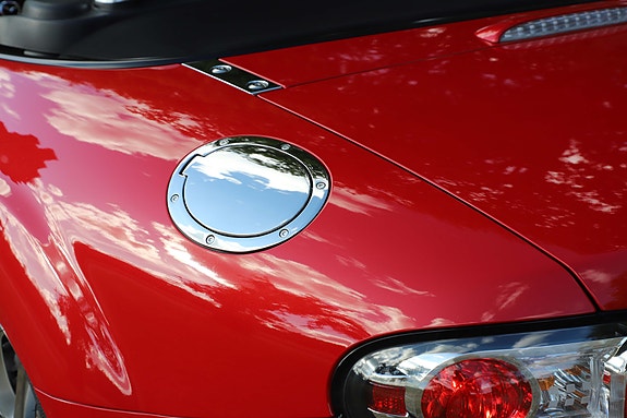 Mazda MX-5 5 of 17
