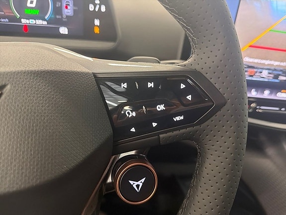 Cupra Tavascan 18 of 21