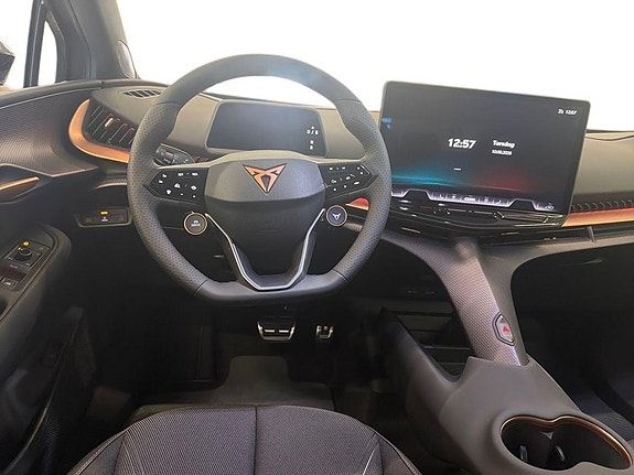 Cupra Tavascan 11 of 21