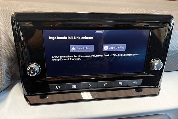 Seat Arona 19 of 20
