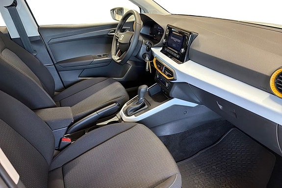Seat Arona 7 of 20