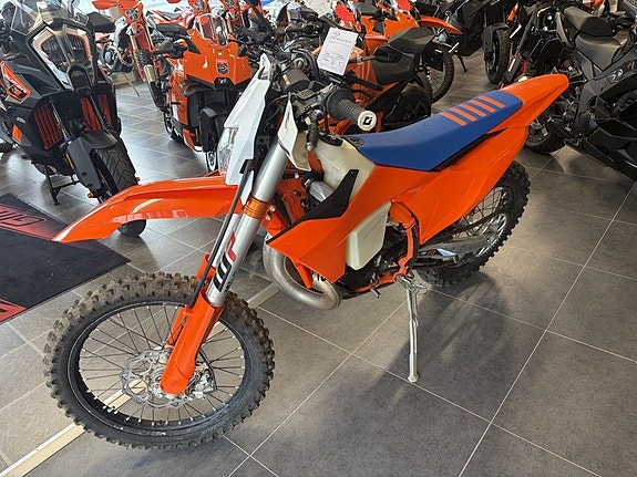 KTM 300 EXC Six Days 2 of 4