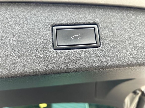 Volkswagen Tiguan 22 of 23