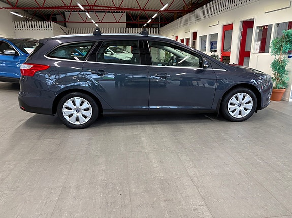 Ford Focus 5 of 11