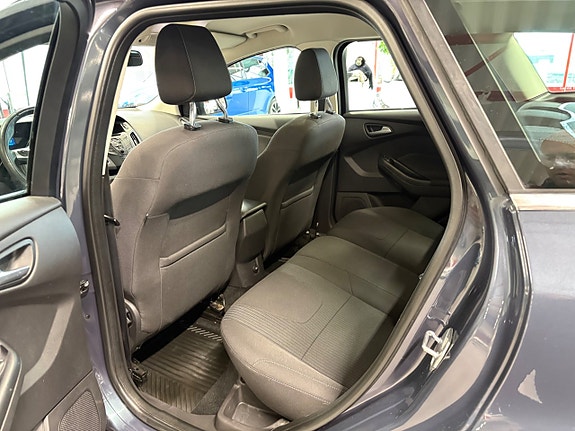 Ford Focus 9 of 11