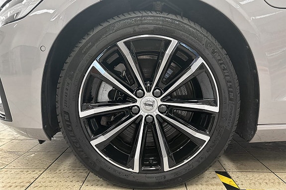 Volvo V60 6 of 14