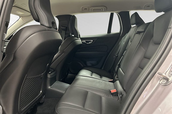 Volvo V60 5 of 14