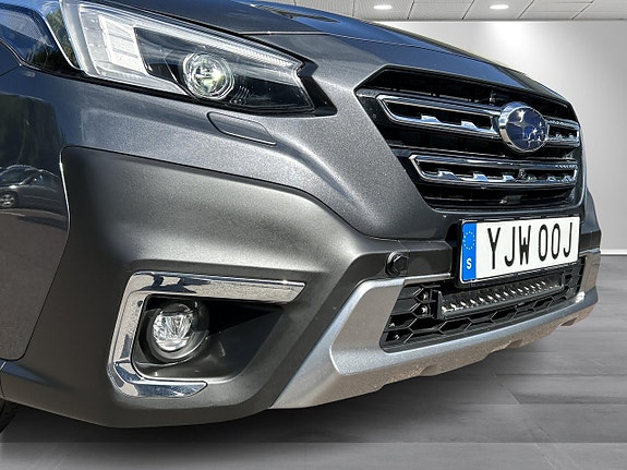 Subaru Outback 5 of 14