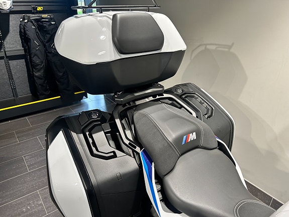 BMW S1000XR /Kamera/3 väskor/Serviceavtal/Kraschbågar 17 of 20