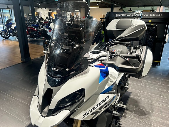 BMW S1000XR /Kamera/3 väskor/Serviceavtal/Kraschbågar 5 of 20
