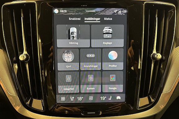 Volvo V60 14 of 18