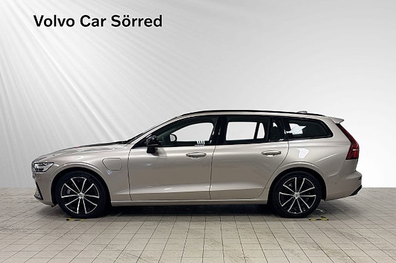 Volvo V60 7 of 18