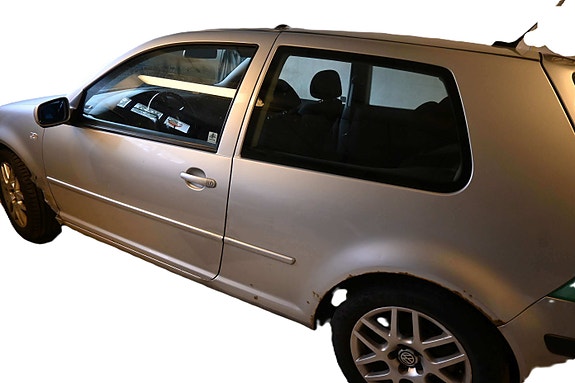 Volkswagen Golf IV 7 of 8