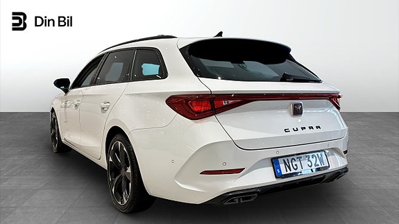 Cupra Leon 3 of 12