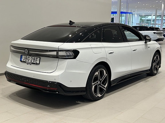 Volkswagen ID.7 8 of 27