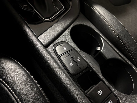 Kia Niro 11 of 17