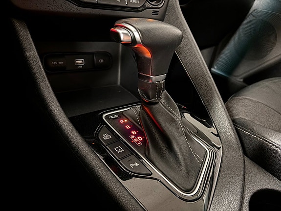 Kia Niro 12 of 17