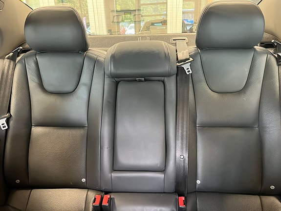 Volvo S60 17 of 25