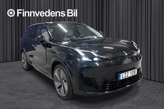 Lynk & Co 08 2 of 22