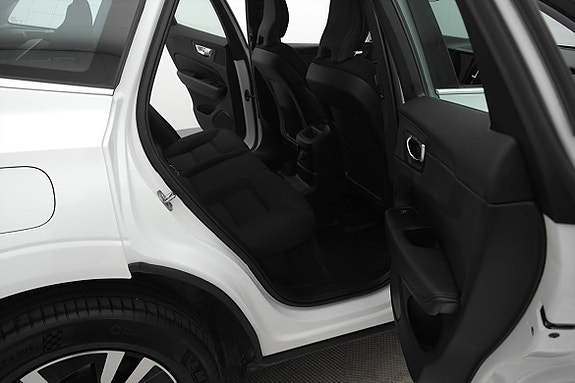 Volvo XC60 28 of 30