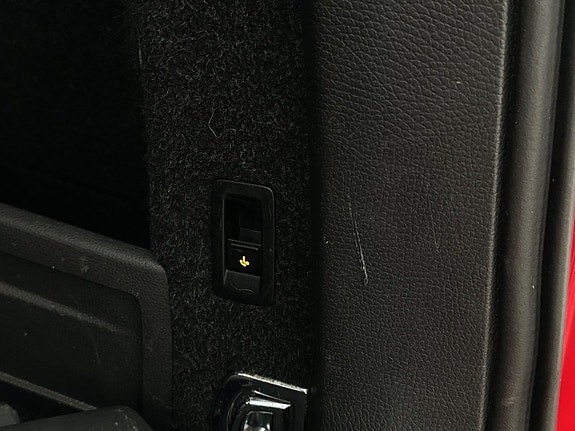 Volkswagen Passat 27 of 29