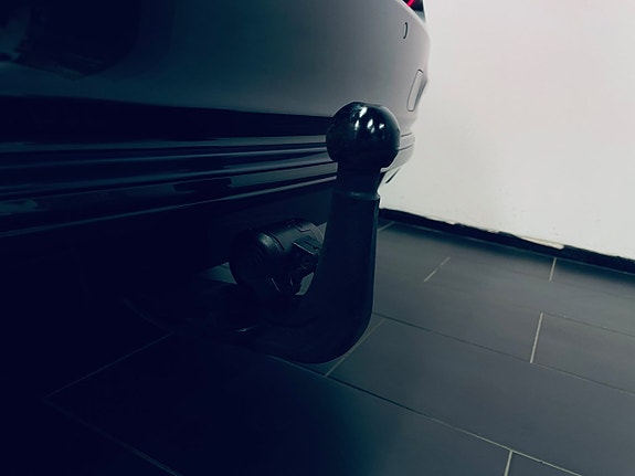 BMW 320d 13 of 14