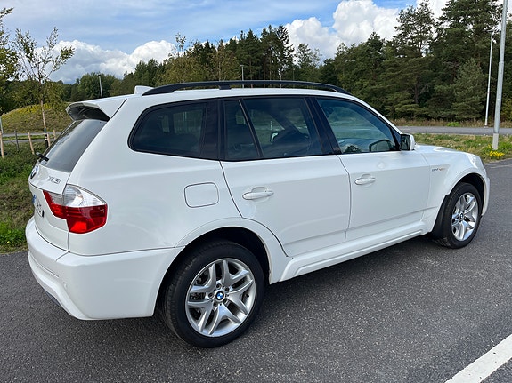 BMW X3 4 of 6