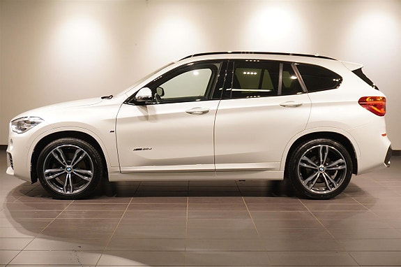 BMW X1 2 of 16