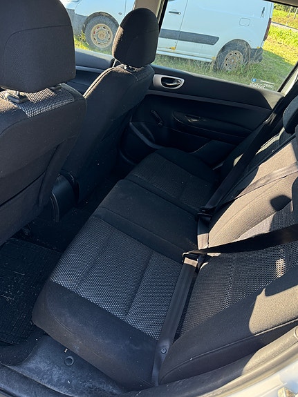 Peugeot 307 9 of 9