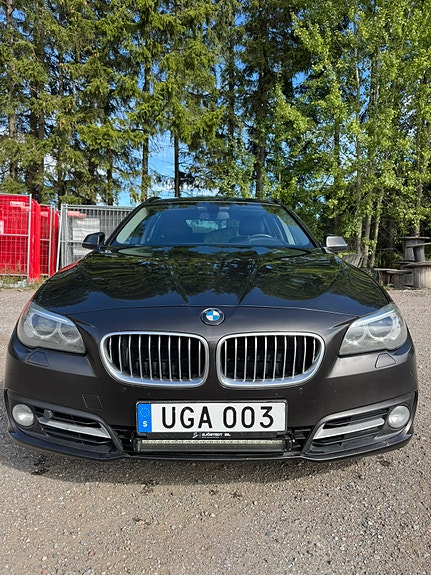 BMW 520d 4 of 19