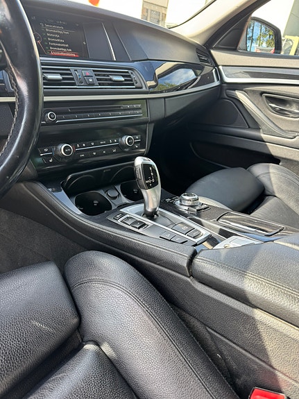 BMW 520d 5 of 19