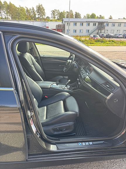BMW 520d 11 of 19