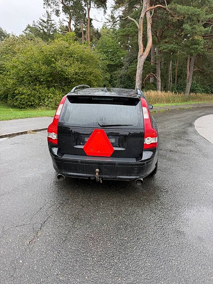 Volvo V50 5 of 6