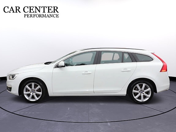Volvo V60 10 of 20