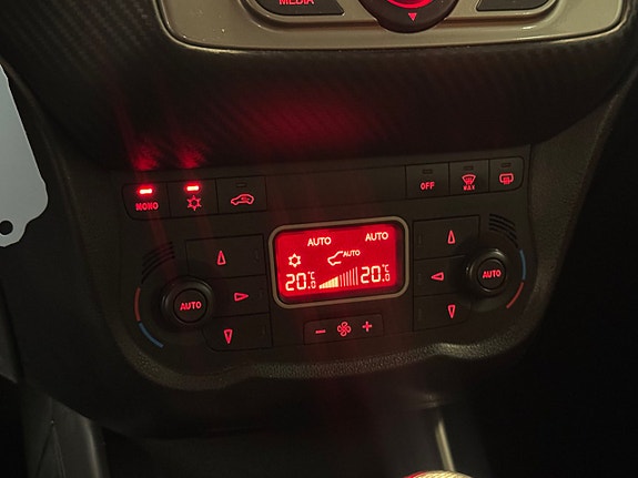 Alfa Romeo MiTo 21 of 24