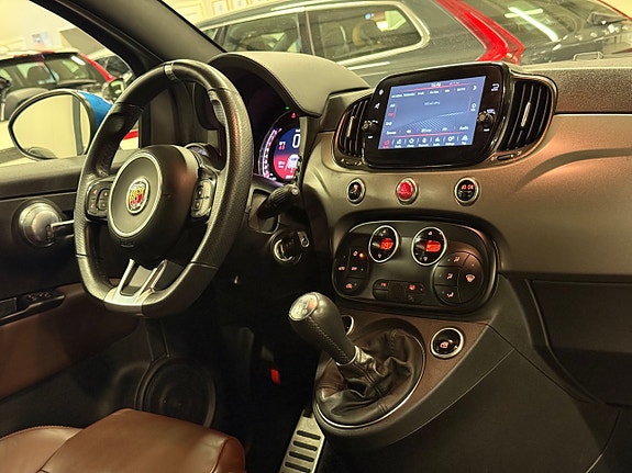 Abarth 595 24 of 27