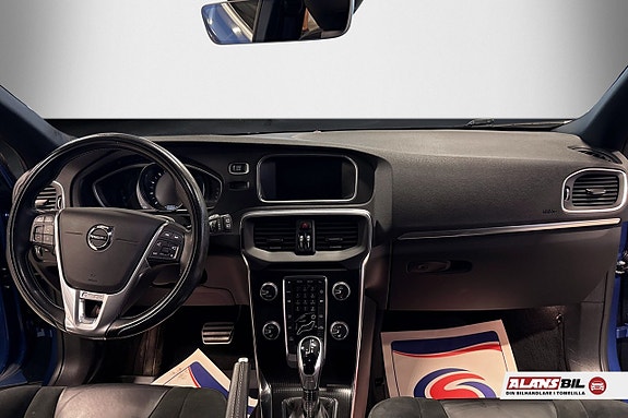 Volvo V40 10 of 10