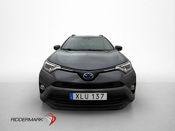 Toyota RAV4 2 of 30