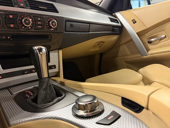 BMW 530Xi 23 of 24