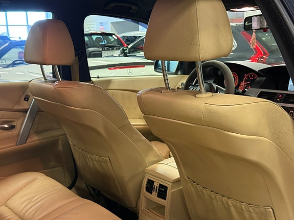 BMW 530Xi 21 of 24