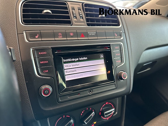 Volkswagen Polo 11 of 17