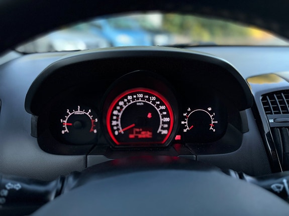 Kia Ceed 13 of 19