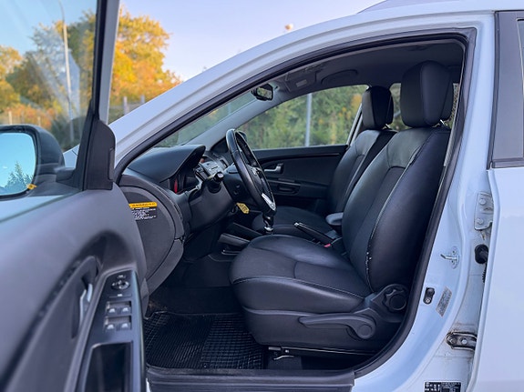 Kia Ceed 11 of 19