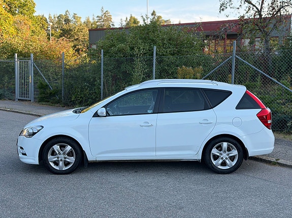 Kia Ceed 4 of 19