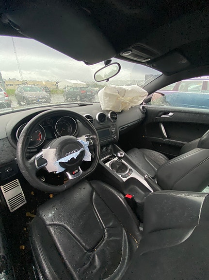 Audi TT 13 of 16