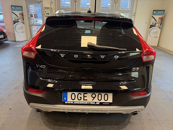 Volvo V40 Cross Country 25 of 26