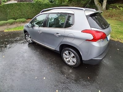 Peugeot 2008 3 of 8