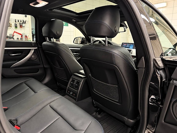 BMW 430i 12 of 14