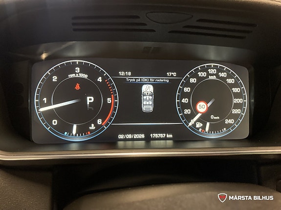 Land Rover Range Rover Sport 17 of 19