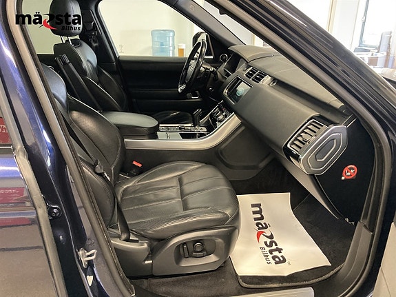 Land Rover Range Rover Sport 8 of 19